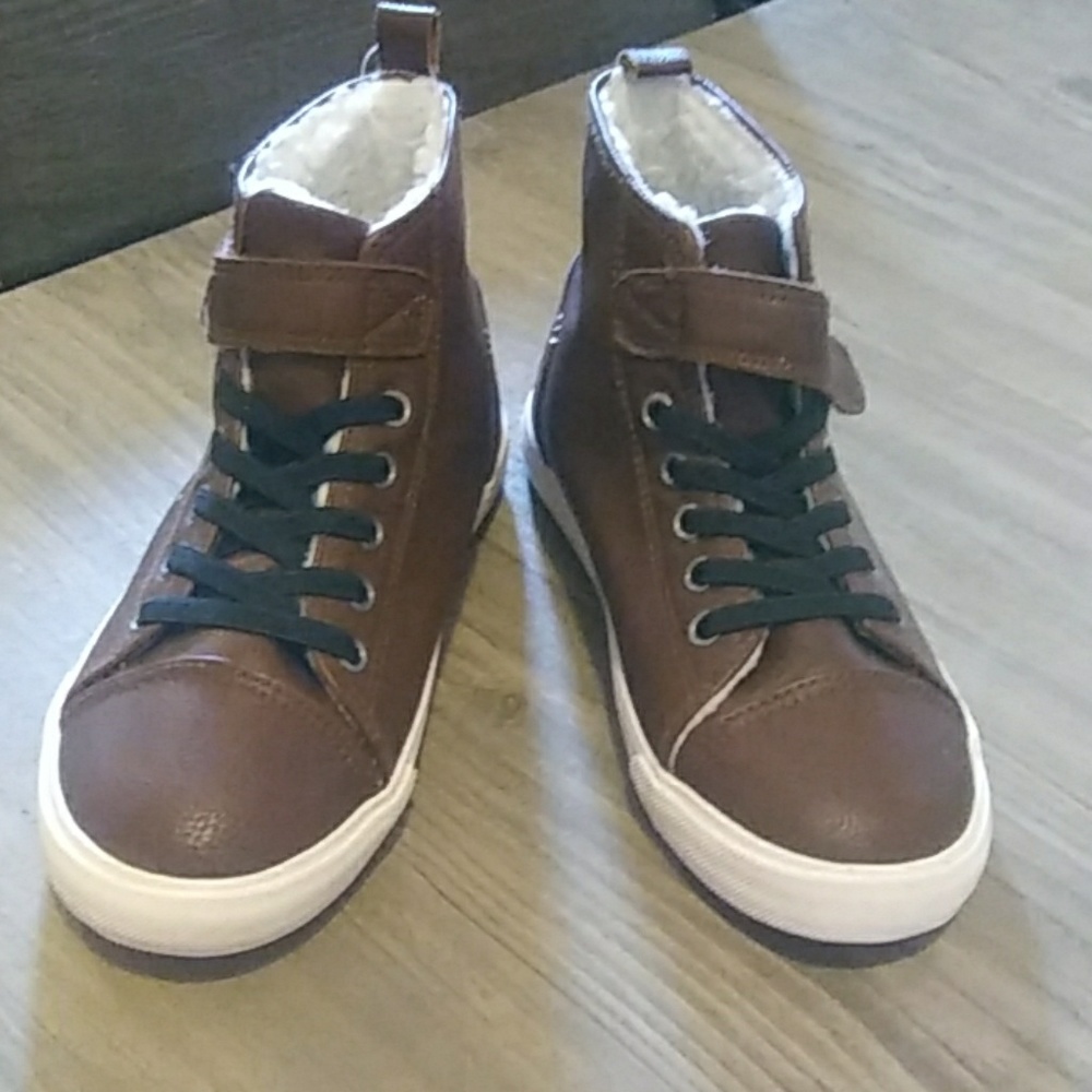 Boy's Sneakers (Never worn)